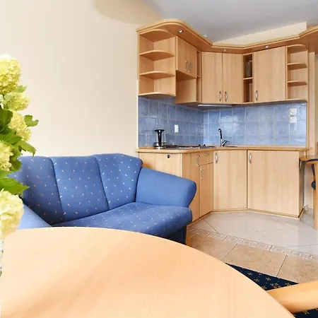 Apartament 14b *